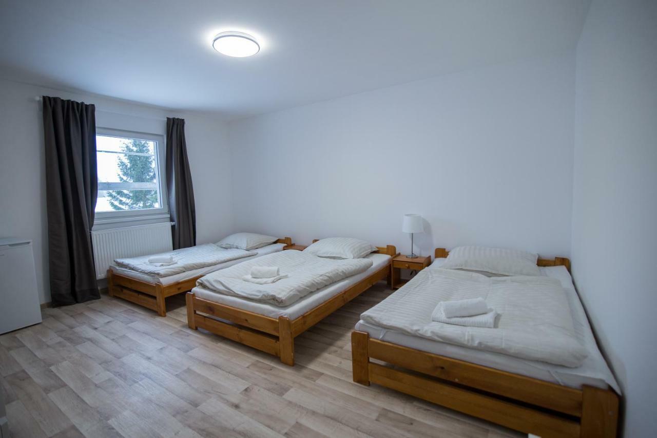 Apartment Sarka Hostka  ภายนอก รูปภาพ